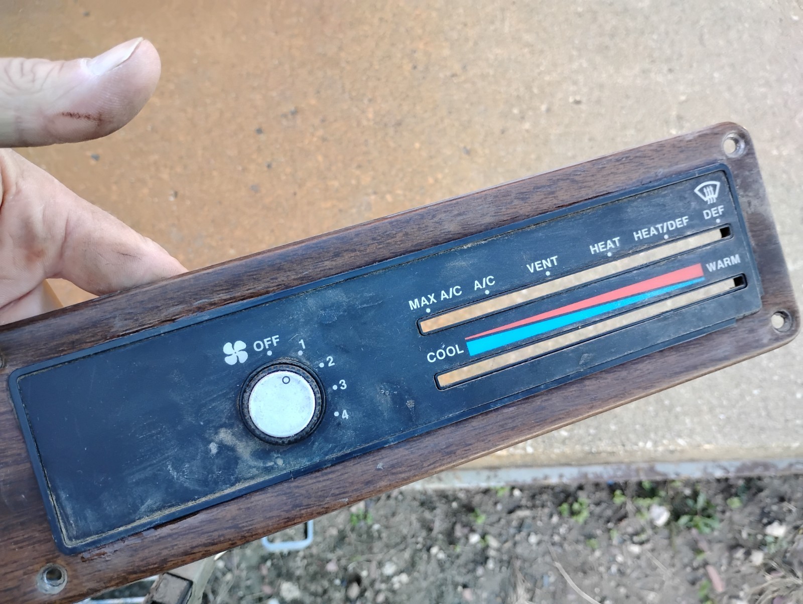 Freightliner FLD120 Heater A/C Temperature Controls - Used