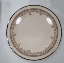 Lenox Lace Point 10" Dinner Plate Discontinued Pattern Fine China 