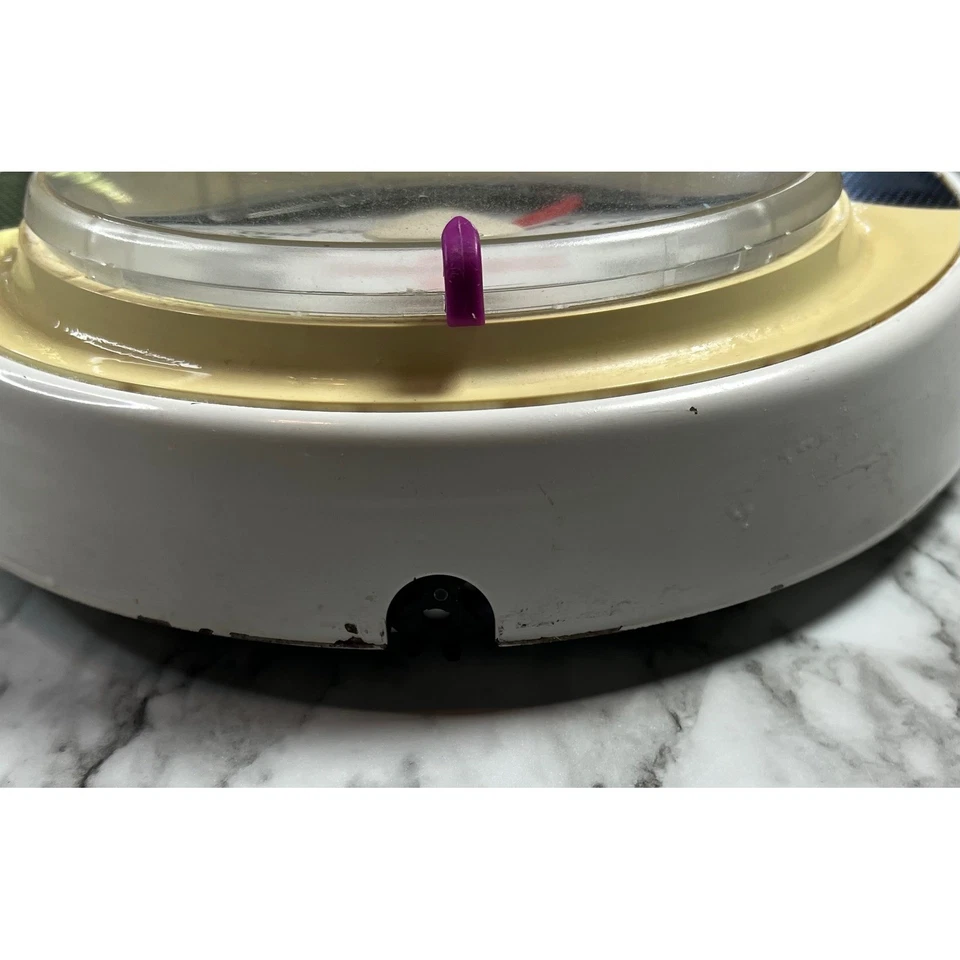 Vintage Healthometer Mechanical Bathroom Scale Black Cream Up To 300 lbs - Image 3 of 3