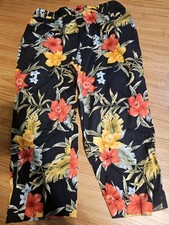 Caribbean Joe Stretch Floral Capri Pants Black Multi Color Flowers Womens Sz 12P