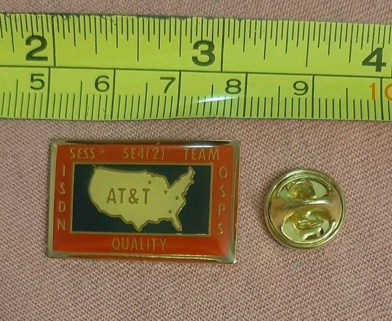 Vintage 1988 AT&T 5ESS Switch 5E4(2) Team ISDN OSPS Lapel Pin