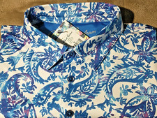 NWT Robert Graham men's Size M short sleeve Performance polo shirt Classic Fit A