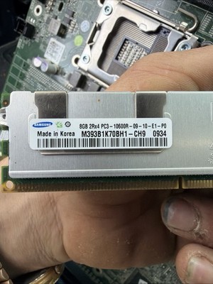 8GB (1x8GB) Samsung 2Rx4 PC3-10600R DDR3-1333MHz Used