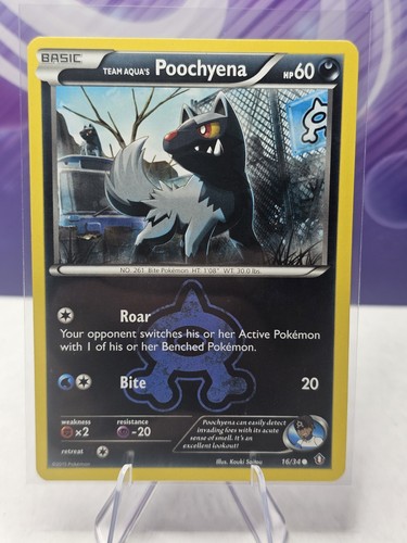 Team Aqua's Poochyena 16/34 Double Crisis Regular Lightly played