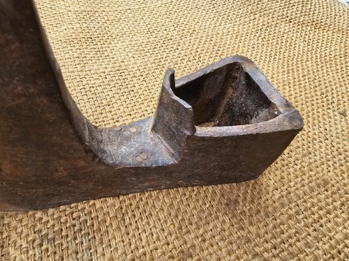 LARGE ANTIQUE AXE HEAD BEARDED VIKING HAND FORGED FELLING SPLITTING LOGGING - Picture 10 of 15