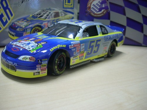 ACCIÓN 1:24 #55 KENNY WALLACE FLYER NASCAR RACERS 1999 MONTE CARLO - Imagen 7 de 9