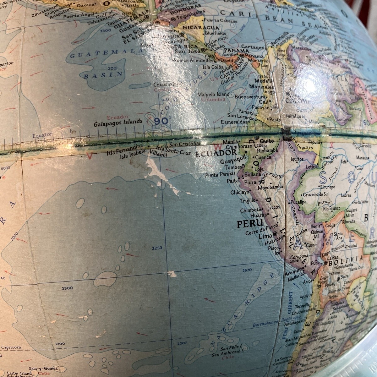 Vintage 1961 12” Diameter National Geographic World Globe With