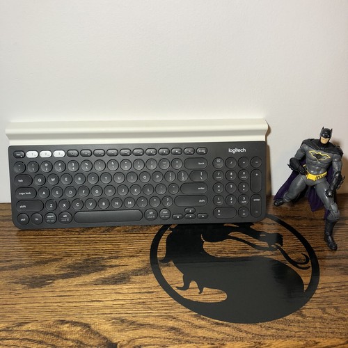 Logitech K780 Bluetooth Keyboard Windows PC / Mac / iOS /iPadOS (No dongle) Read - Picture 2 of 2