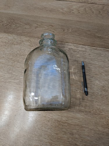 Vintage One Gallon Glass Milk Jug ~ 10.5 X 5 3/4 x 5 3/4 Square with handle
