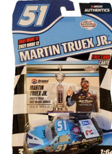 2021 Martin Truex Jr Auto-Owners 1/64 Truck Win Bristol PACKAGE WEAR FREE SHIP