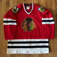 NHL VINTAGE 90s  CHICAGO BLACKHAWKS CCM CENTER ICE JERSEY FIGHT STRAP SIZE 44 L