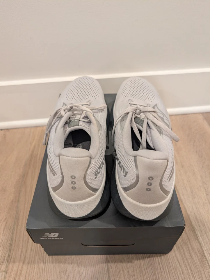 Zapatos para correr Saucony Ride 18 para hombre gris sombra nube, talla 11,5 Foto 4 de 4