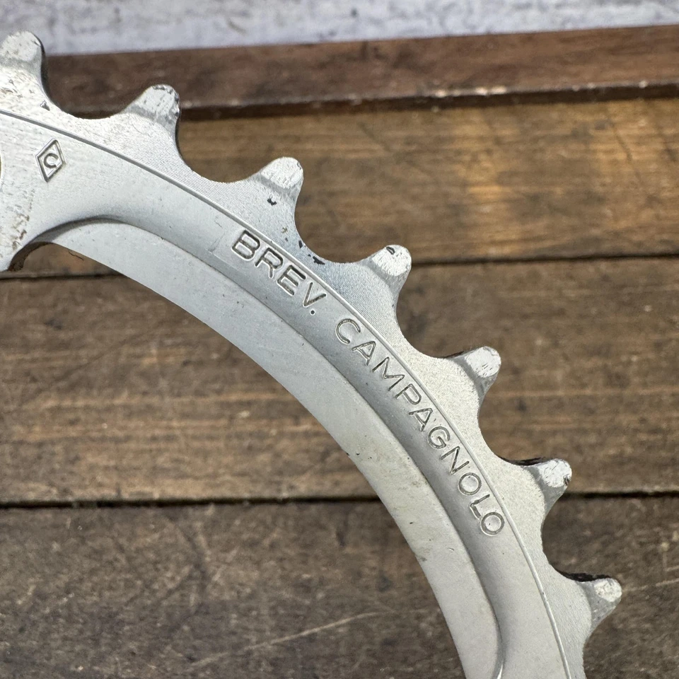 Plato Campagnolo 39T 135mm BCD 5 Pernos Bicicleta de Carretera 39 Dientes Hecho en Italia Aleación Foto 3 de 4