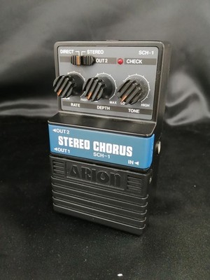 ARION SCH-1 Chor Gitarren-Effektpedal schwarz Koffer gebraucht