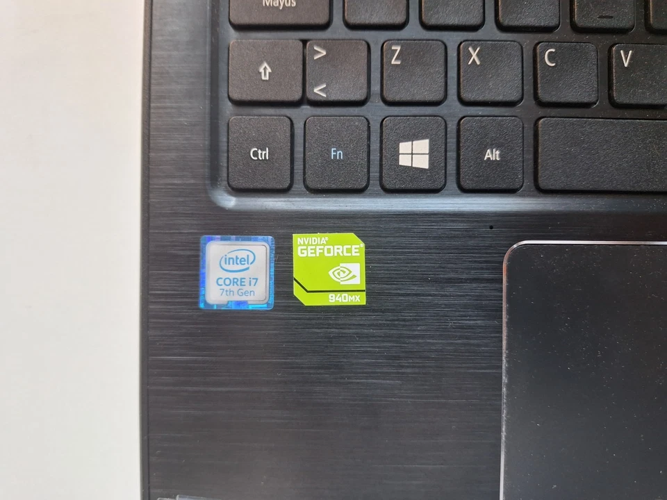  Portátil Acer Aspire 5 Negro, Buen estado, i7-7500U, Incluye Cargador - Imagen 3 de 4