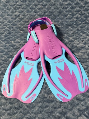 New Cressi Kids Size S-M Fins And Snorkle Open Box. - Picture 1 of 8
