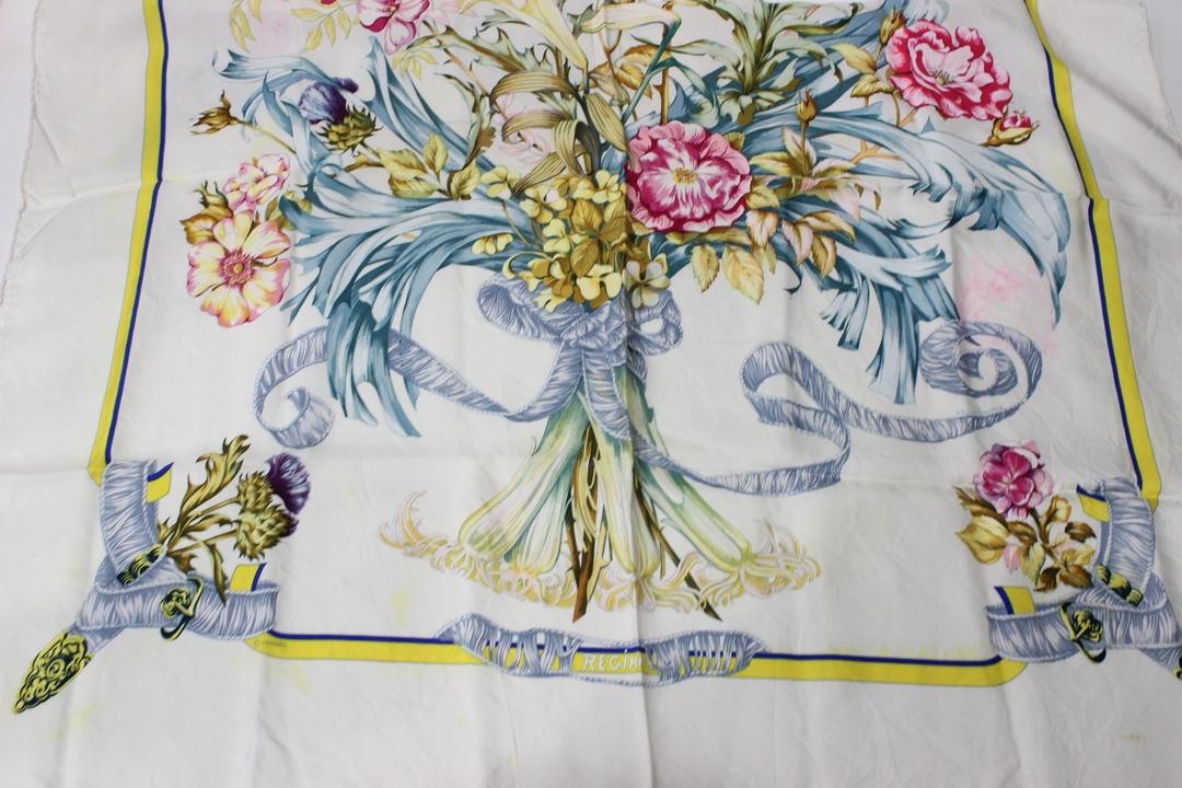 Hermes 823A5 Silk Scarf Classic Size Elegant Fashion Accessory