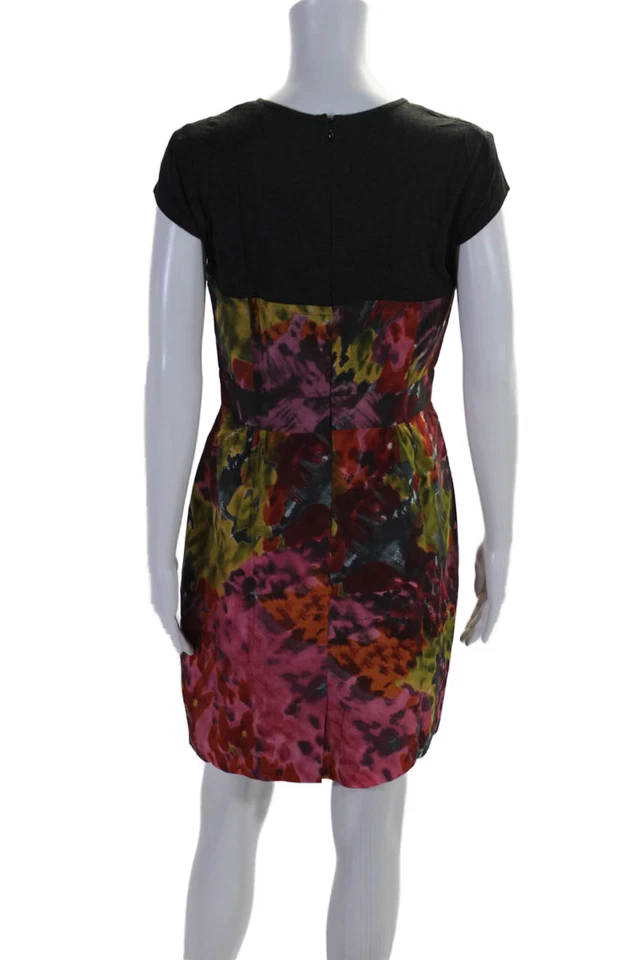 Vestido de mujer Trina Turk de seda estampado floral mangas cortas multicolor talla 8 Foto 3 de 4