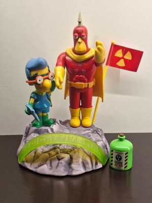 The Simpsons Radioactive Man and Fallout Boy Playmates Playset - World of Spring