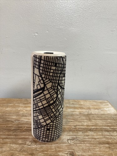UE Boombox Bluetooth Speaker - Picture 2 of 3
