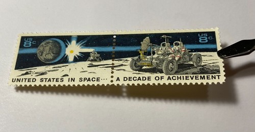 Rare 1971 Decade of Space Achievements 8 Cents 2 Stamps Mint Never Hinge OG. - Picture 4 of 16