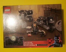 GENUINE LEGO The Batman 76179 Batman & Selina Kyle Motorcycle Pursuit, NEW 