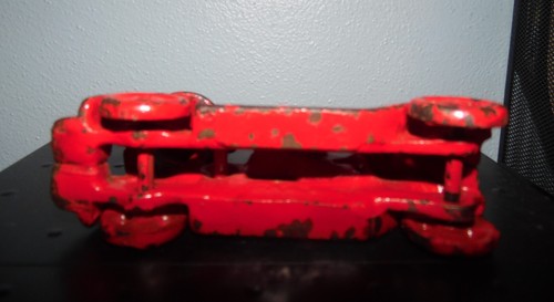Hubley Small Red Pumper Fire Truck Cast Iron Model Toy #JM 213 - Picture 5 of 7