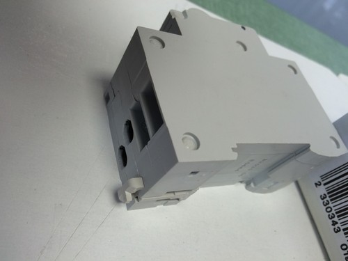 NEW MERLIN GERIN MULTI 9 ,DPN-N VIGI B6 30mA 19753 CURRENT BREAKER,FE,BN - 第 3/8 張圖片