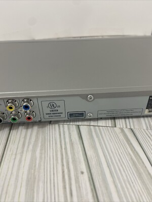 MAGNAVOX SMART MDV435 DVD PLAYER PROGRESSIVE SCAN DVD VIDEO