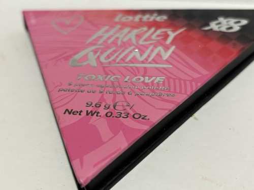 Harley Quinn Toxic Love 9 Shade Eyeshadow Palette by Lottie London - Picture 2 of 5