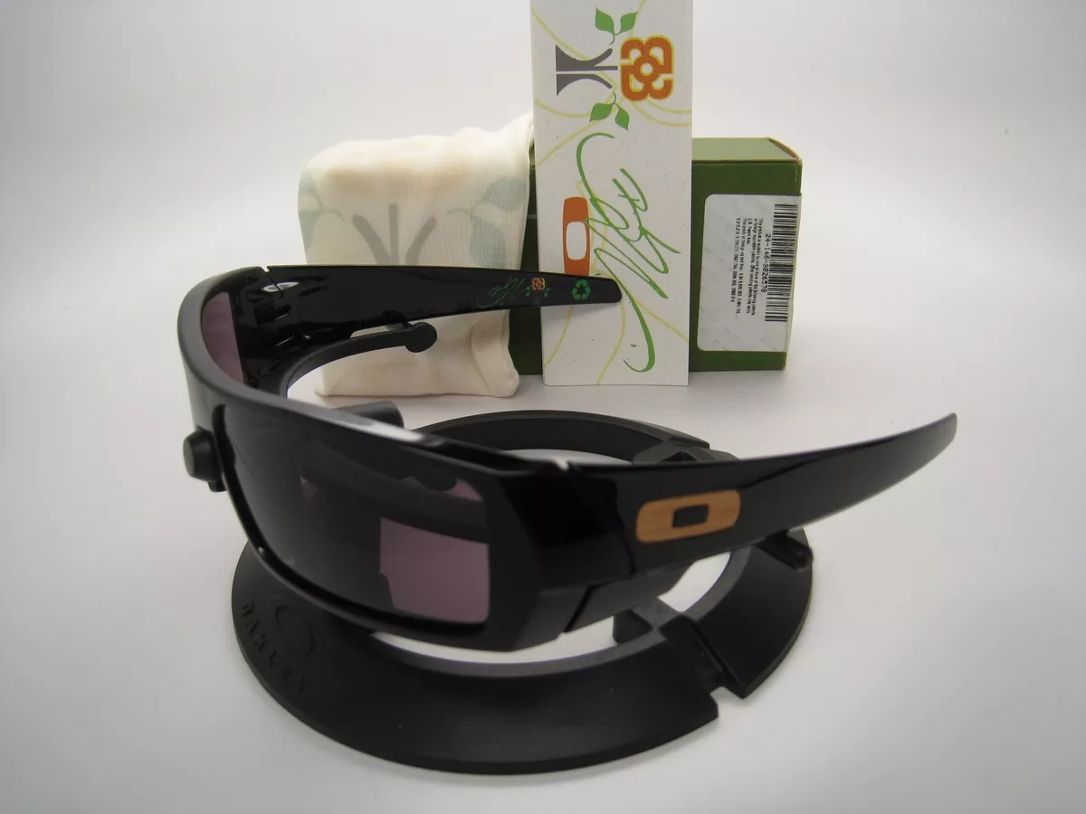 Oakley Sunglasses Limited Bob Burnquist Gascan Polished Black Warm Grey 24-146