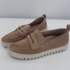 Vionic Uptown Loafers Tan Suede Slip On Shoes Comfort Size 7W