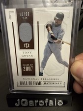 2019 National Treasures Hall Of Fame Materials Tony Gwynn HOF 10/99