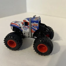 Spin Master Monster Jam Lucas Oil STABILIZER  1:64 