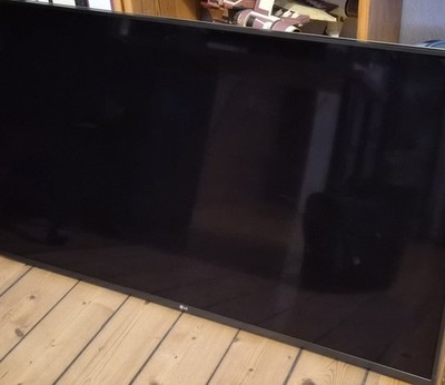 LG 50 Zoll SK8000PLB Smart TV