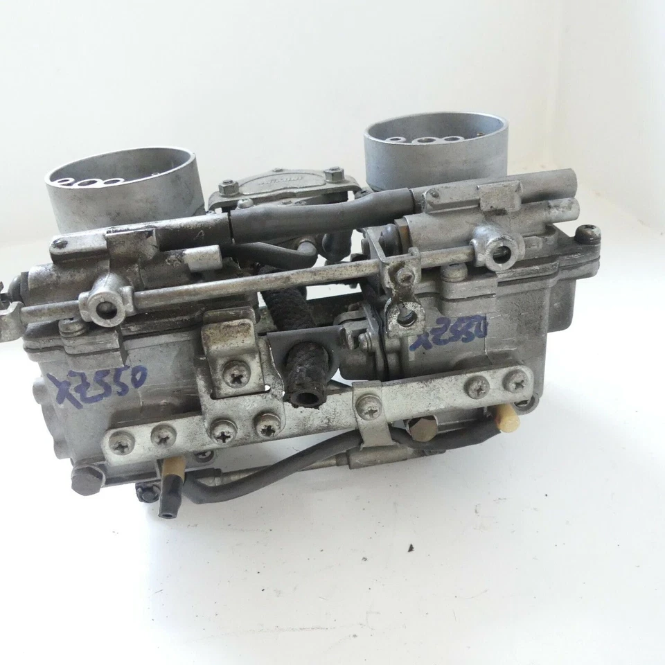 original Mikuni Vergaser Yamaha XZ 550 11U Carb Carburatore Vergaserbatterie  - Bild 3 von 4