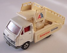 Tomica Japan 38.50 Toyota Hiace  40