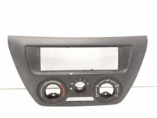 Mitsubishi Lancer MK7 2.0i 2005 LHD Climate Control Heater Control Edge MR532639