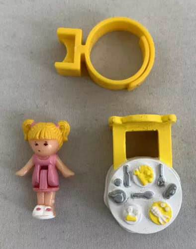 Polly Pocket Tiny Tina's Dinner Time Ring Vintage Bluebird 1989 Complete Figure