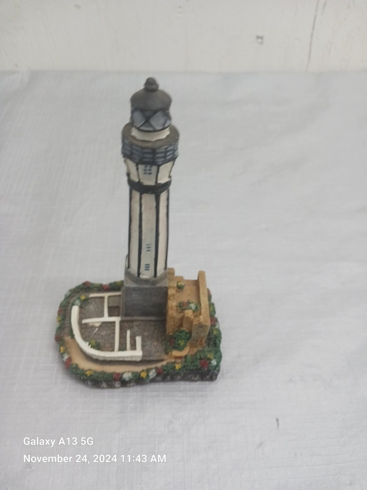 White & Gray Mini LightHouse by yardworks Originals 7