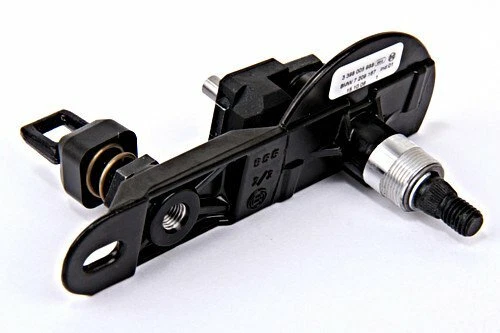 Genuine BMW E61 E91 WIPER SHAFT PIVOT Touring Rear Window Wiper 