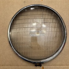 Bi-ray Headlamp C.m. Hall Lamp Co. Detroit Mi With Bezel