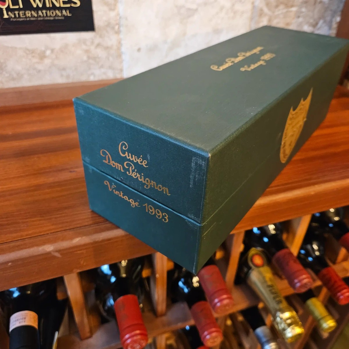 RP-93pts! 1993 Dom Perignon Brut Champagne in SEALED Gift Box | eBay