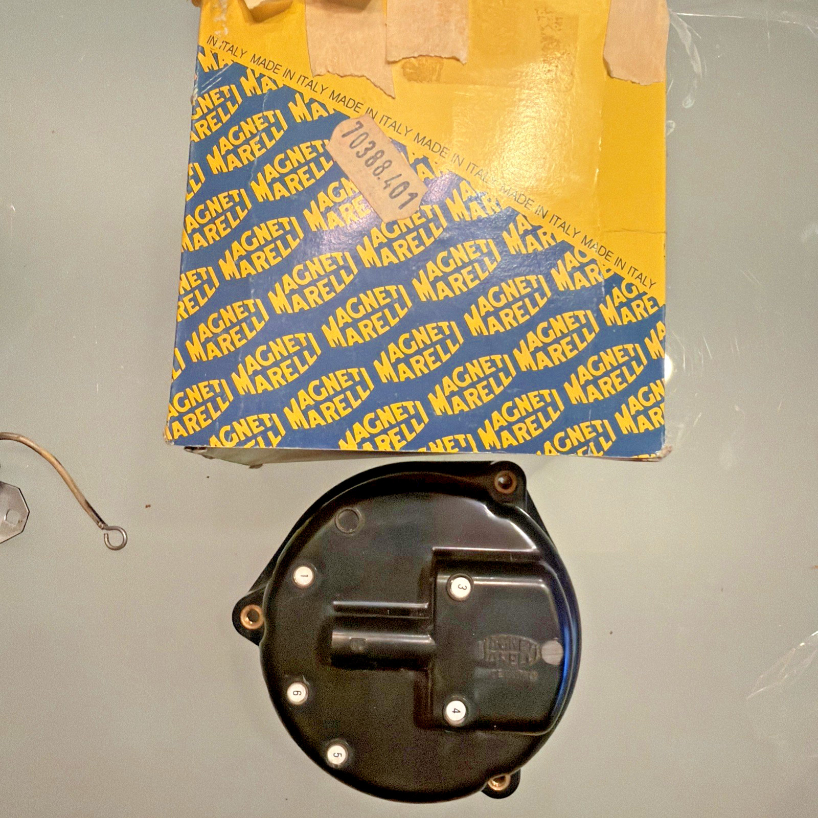 Maserati 3500 GT Distributor cap
