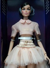 2021 CONVENTION En Pointe Violaine Perrin Doll Nu Face Integrity Toys IT FR