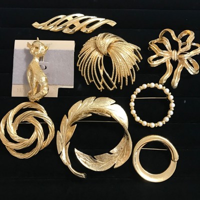 Monet Vintage Gold Tone Brooch Lot ALL SIGNED Large Swirl Chunky NOS NWOT