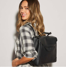 The Honest Co. Urban Convertible Tote baby bag Backpack 800