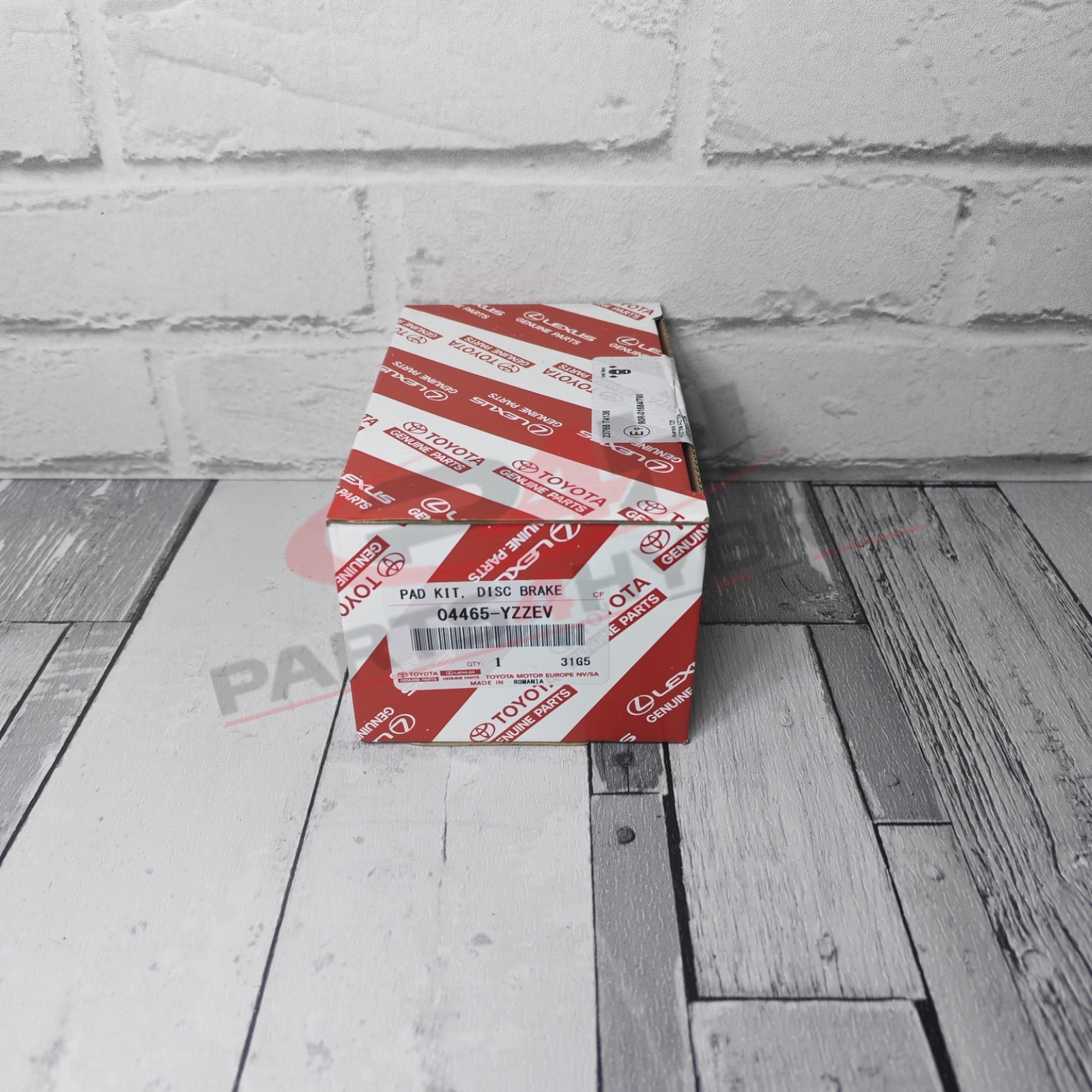 Genuine Toyota Avensis Front Brake Pads 2003 - 2008 Oem 04465-YZZEV