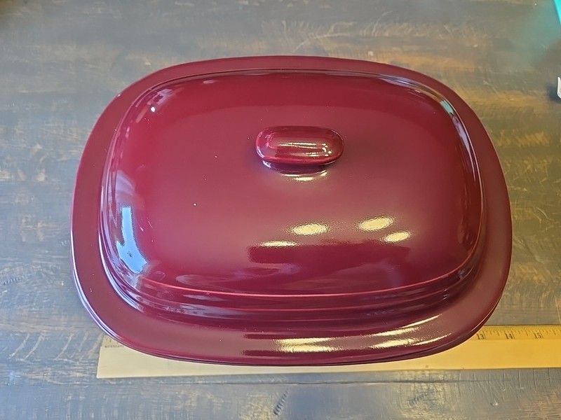 Pampered Chef Roaster Cranberry Deep Covered Baker Stoneware 3.1 Qt Dutch Oven