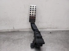 2013-2017 MERCEDES CLA W117  ACCELERATOR THROTTLE PEDAL  A2463001904